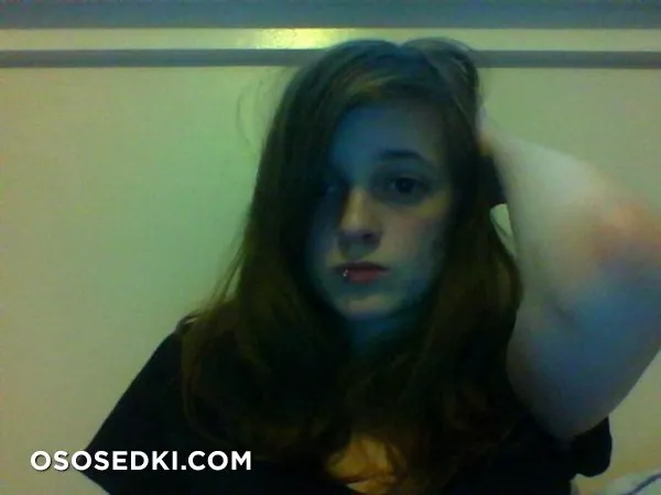 Brunette Teen SelfShot - 109