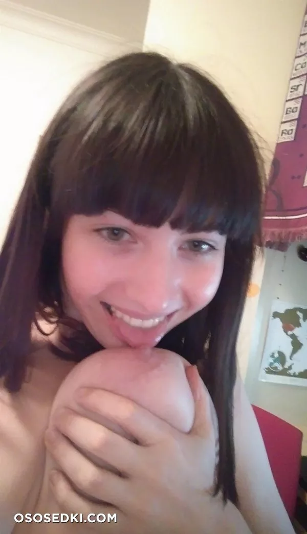 smiling at the nipple is also licked the soft-breasted beauty - 22