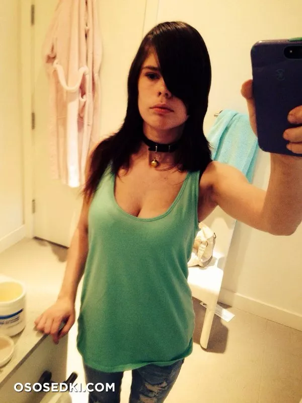 Reddit Selfie Youngster With Big Tits Social Nudes - 15
