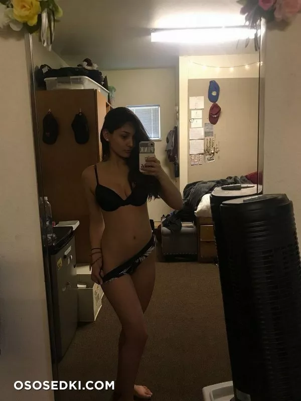 Cute College Teen - 12