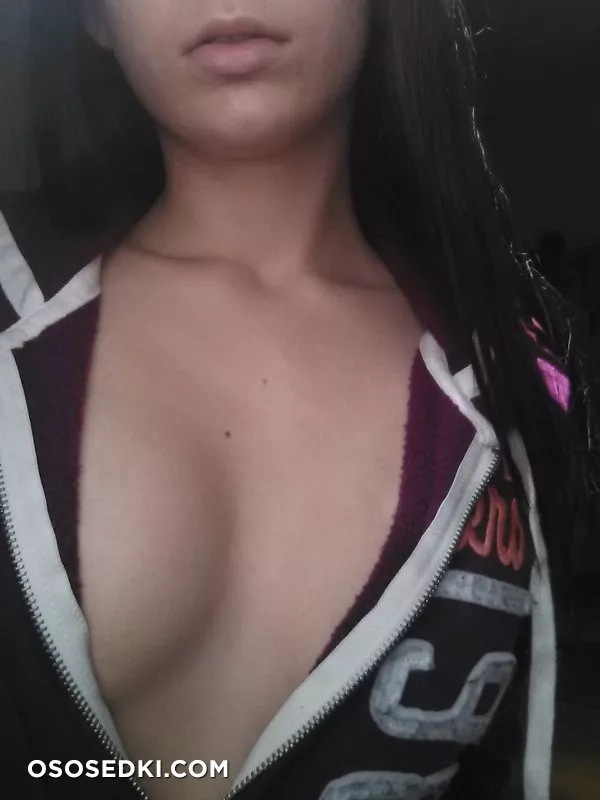 Hobbit Girl - 182