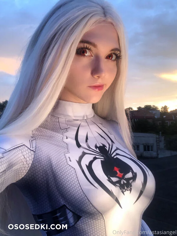Astasiadream - Spider-Gwen nude. Onlyfans, Patreon leaked 20 nude photos and videos