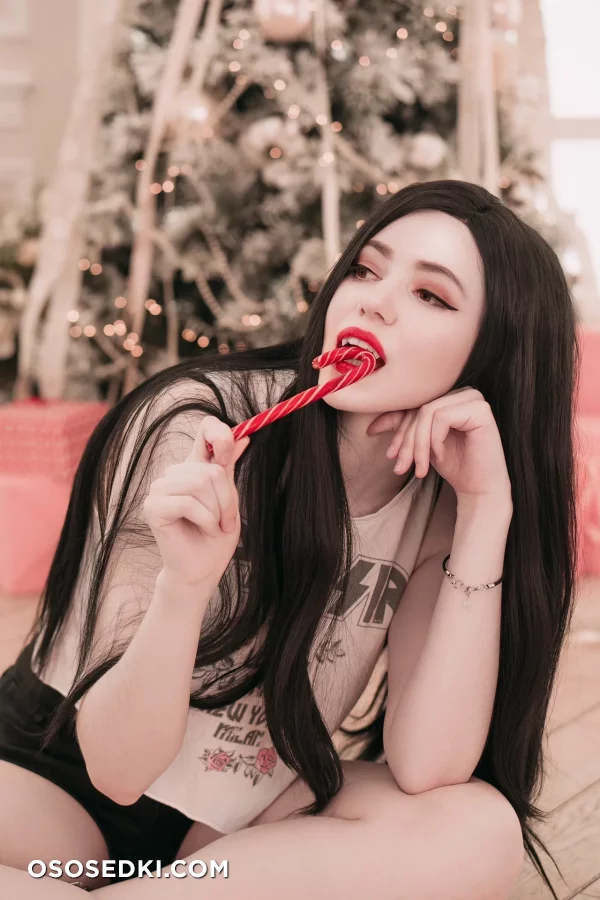 Alina Becker - Marceline The Vampire Queen - Adventure Time nude. Onlyfans, Patreon leaked 14 nude photos and videos