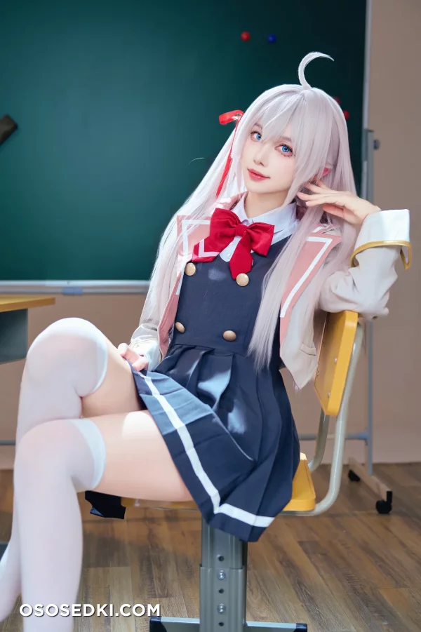 Shika小鹿鹿 - Shika Xiaolu Lu - Alisa Mikhailovna Kujou - Tokidoki Bosotto Russia-go De Dereru Tonari No Alya-san nude. Onlyfans, Patreon leaked 38 nude photos and videos