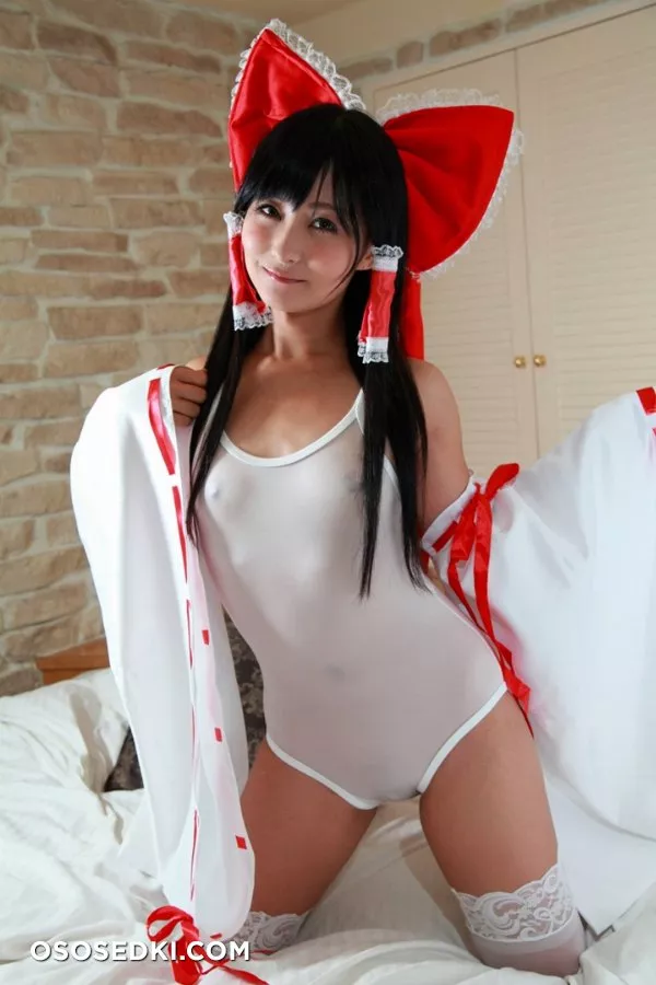 Reimu Hakurei [Swimsuit] nude. Onlyfans, Patreon, Fansly leaked 159 nude photos and videos