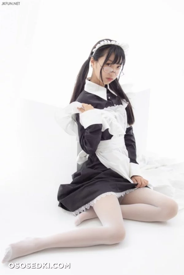 [JKFUN-017] 眼镜白丝女仆 nude. Onlyfans, Patreon, Fansly leaked 19 nude photos and videos