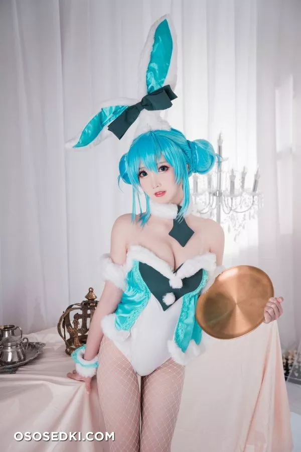 面饼仙儿 - 初音兔女郎 nude. Onlyfans, Patreon, Fansly leaked 15 nude photos and videos
