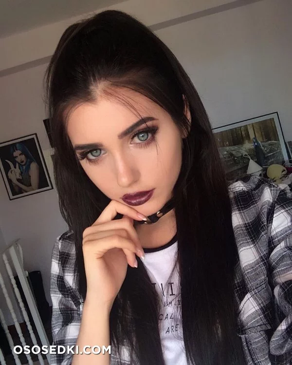 Yuxi Suicide (Emma Hyer) nude. Onlyfans, Patreon, Fansly leaked 468 nude photos and videos