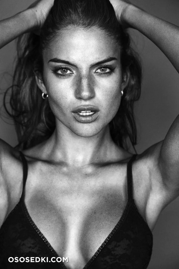 Rafaella Consentino nude. Onlyfans, Patreon, Fansly leaked 236 nude photos and videos