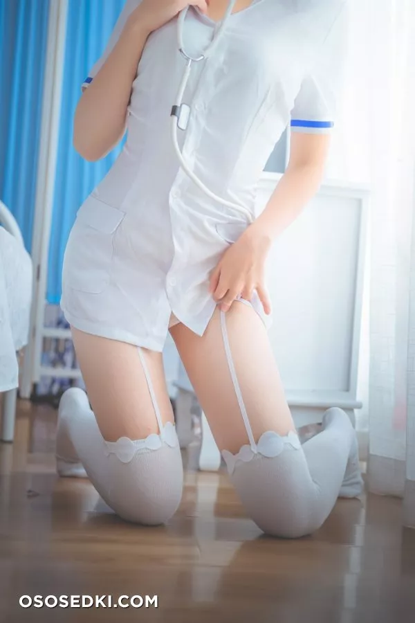 [面饼仙儿]蕾姆护士 nude. Onlyfans, Patreon, Fansly leaked 18 nude photos and videos