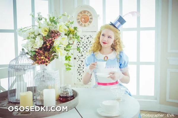 Alice in Wonderland Masquerade nude. Onlyfans, Patreon, Fansly leaked 11 nude photos and videos
