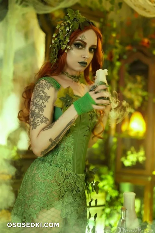 Genevieve | Poison Ivy nude. Onlyfans, Patreon leaked 24 nude photos and videos