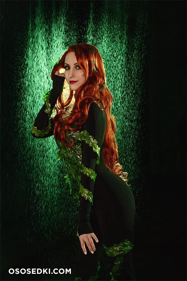 Poison ivy from DCCOMICS nude. Onlyfans, Patreon leaked 3 nude photos and videos