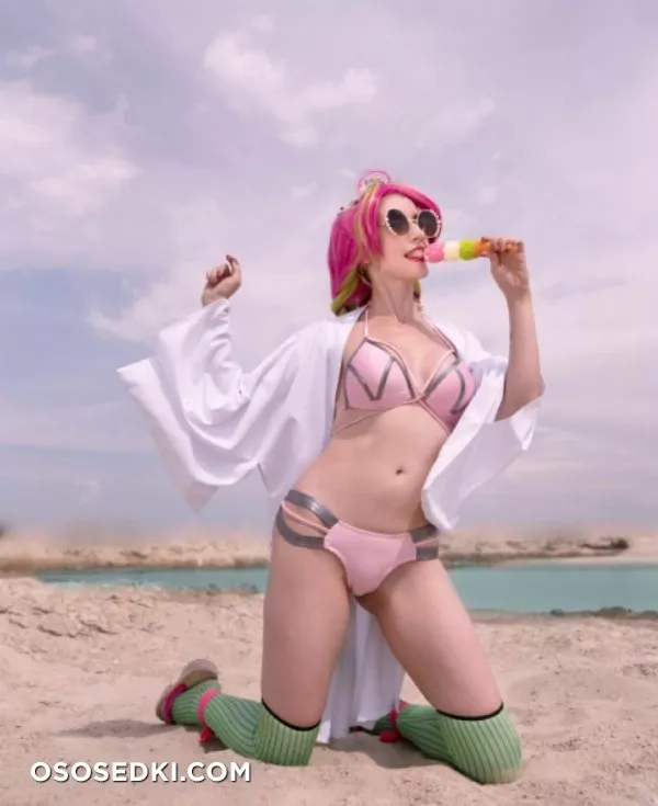 Mitsuri from Demonslayer nude. Onlyfans, Patreon, Fansly leaked 8 nude photos and videos