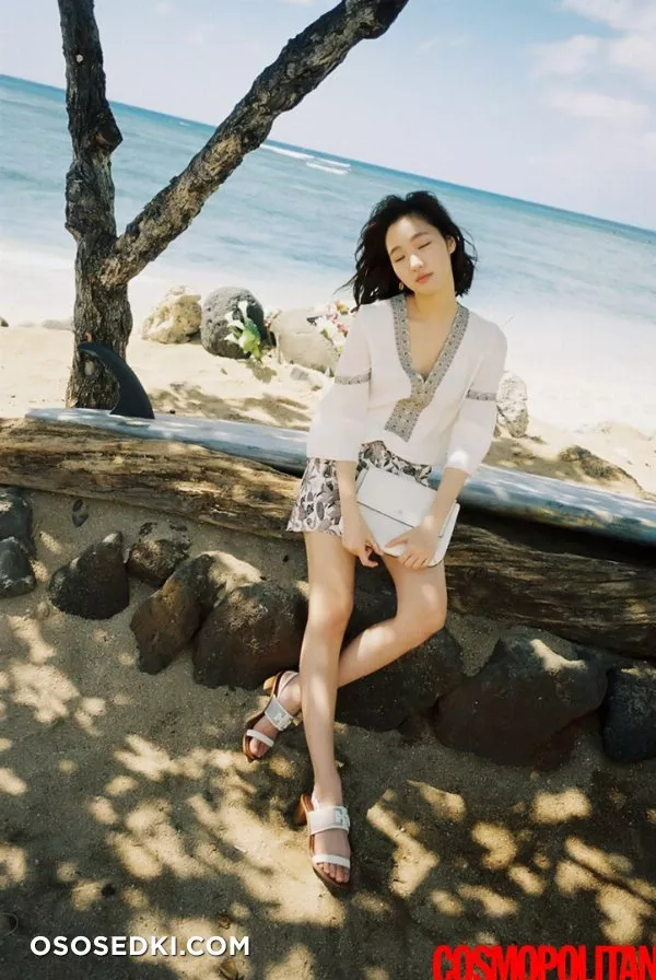 Kim Go Eun nude. Onlyfans, Patreon, Fansly leaked 5 nude photos and videos