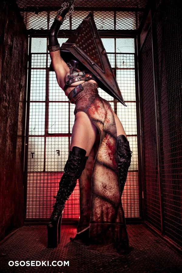 Pyramid Head Silent Hill nude. Onlyfans, Patreon leaked 4 nude photos and videos