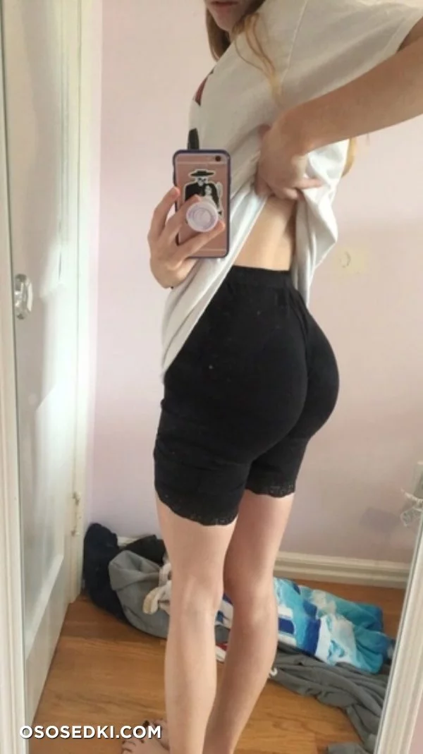 Bbybratzo nude. Onlyfans, Patreon, Fansly leaked 9 nude photos and videos