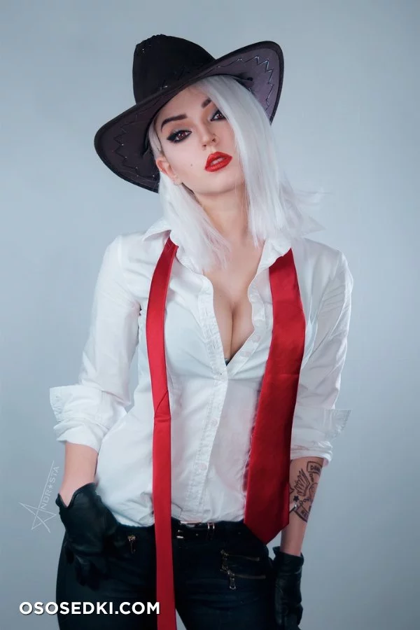 An**asta -  Ashe (Overwatch) cosplay set nude. Onlyfans, Patreon leaked 13 nude photos and videos