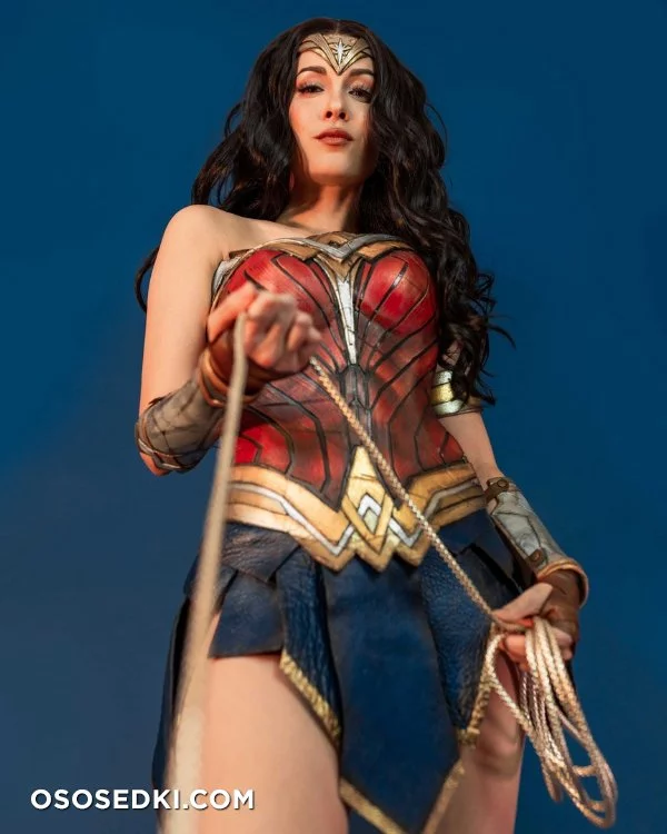 Hendoart - Wonder Woman patreon cosplay set nude. Onlyfans, Patreon leaked 16 nude photos and videos