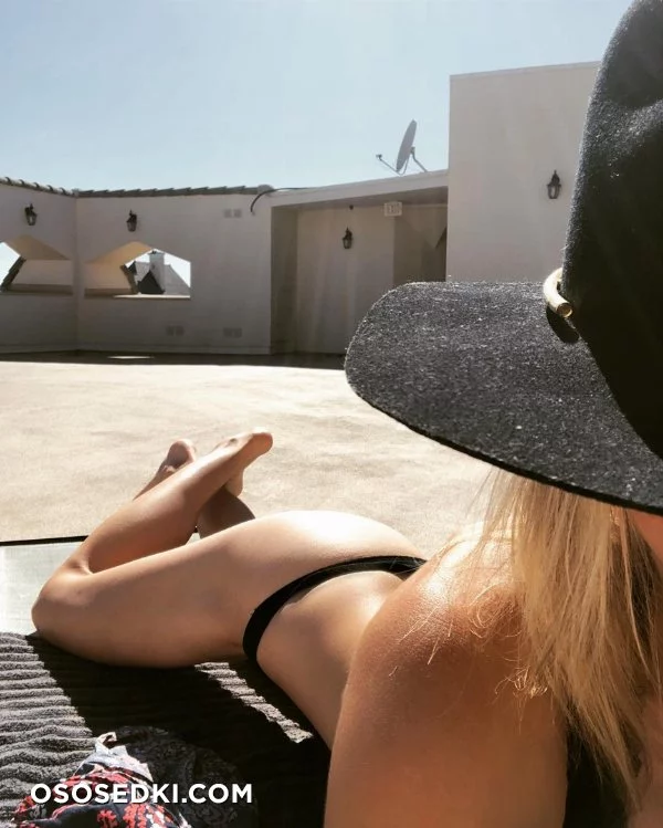 Лора Вандервурт голая - фото Laura Vandervoort nude. Onlyfans, Patreon, Fansly leaked 41 nude photos and videos