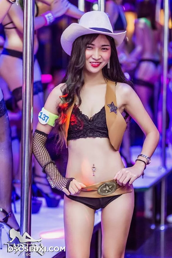 Tantra Walking Street nude. Onlyfans, Patreon, Fansly leaked 40 nude photos and videos
