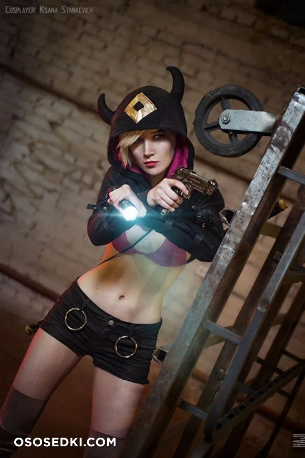 Resident Evil | Moira Burton | Urban Ninja nude. Onlyfans, Patreon, Fansly leaked 11 nude photos and videos