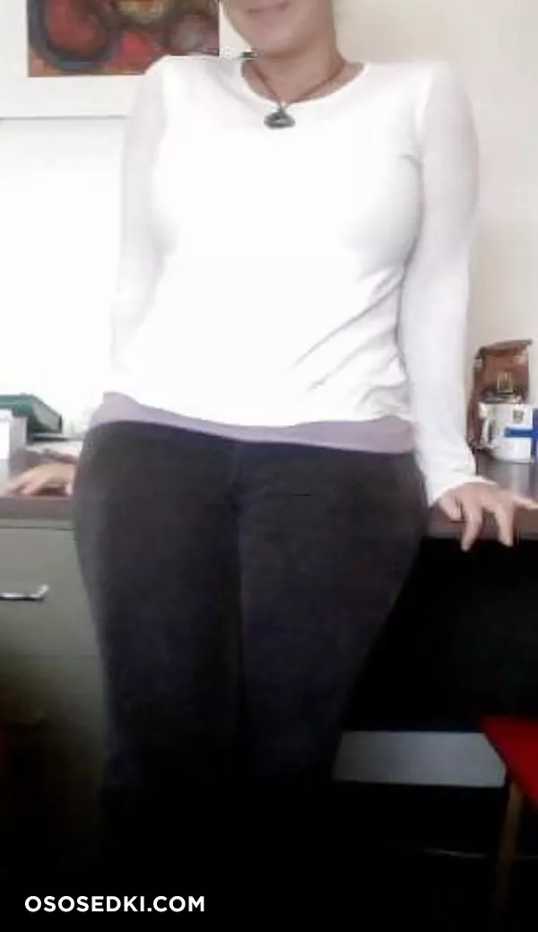 Flashing my body at work nude. Onlyfans, Patreon, Fansly leaked 6 nude photos and videos