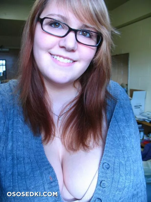 Blonde, tits with piercing is a dream nude. Onlyfans, Patreon, Fansly leaked 47 nude photos and videos